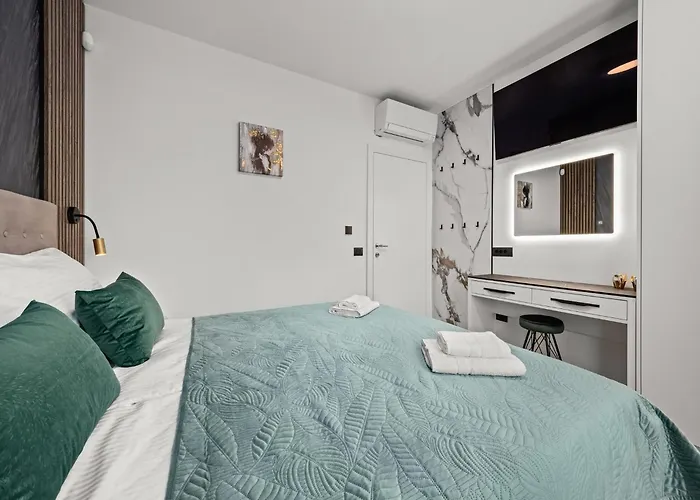 Villa In Tinjan Near Hidrobaza Štinjan