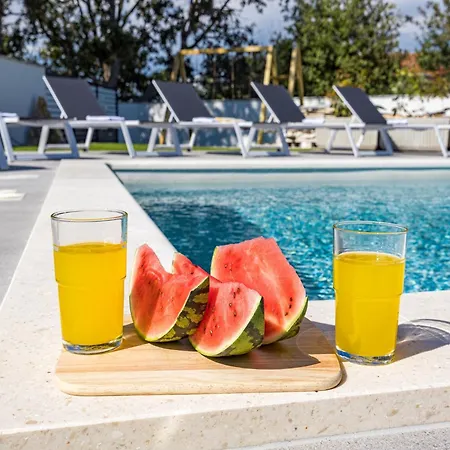 Villa Beautiful In Near The
