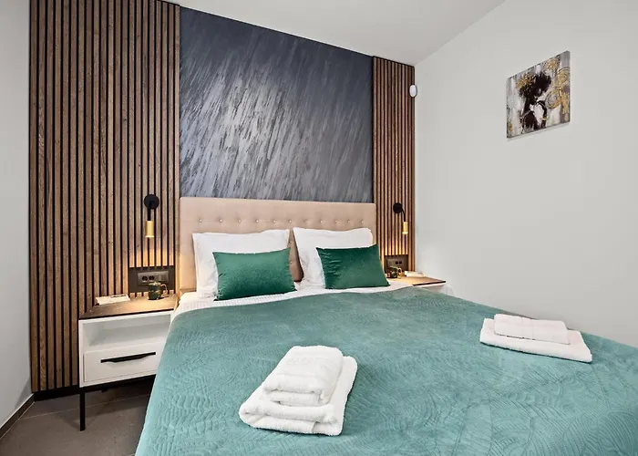 In Tinjan Near Hidrobaza Villa